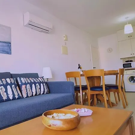 Апартаменты Camelia Ларнака